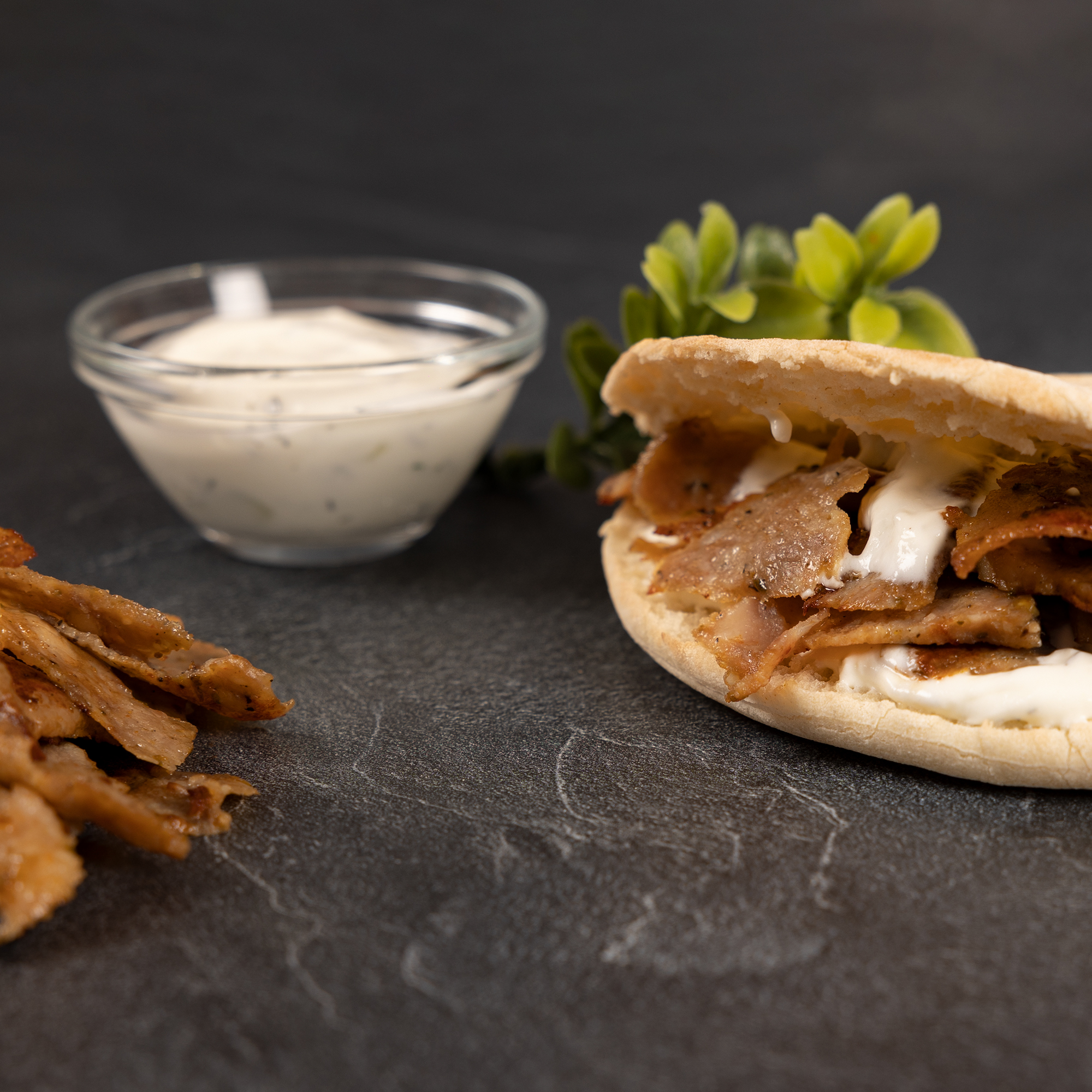 Döner Kebab mit leckerem Dönerfleisch & Gewürz für Zuhause – schmeckt wie original Dönerspieß